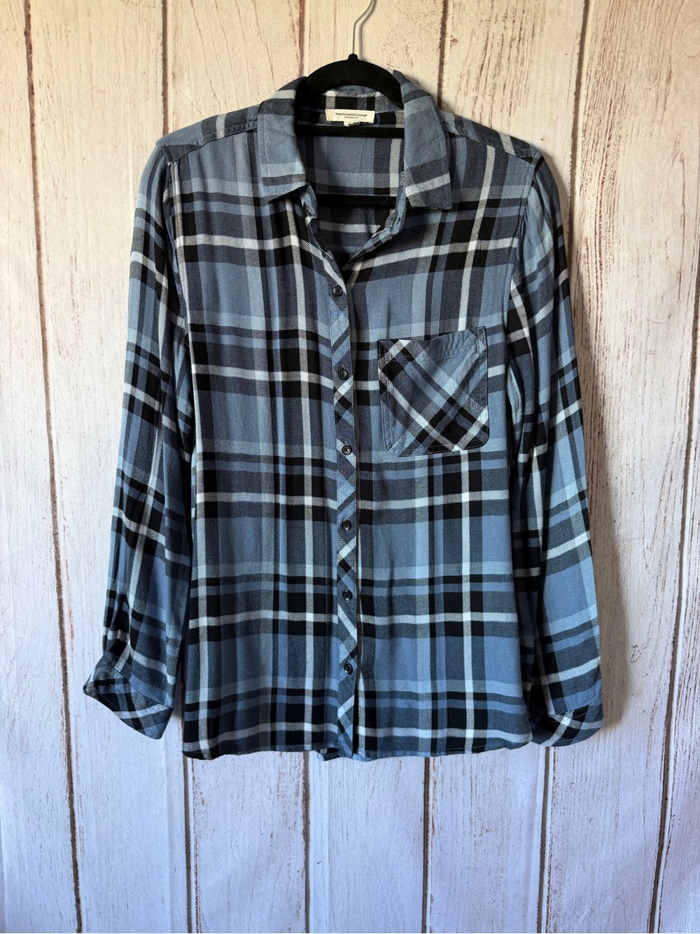 Beachlunchlounge Rayon Plaid Button Down Shirt Size Large Blue Black Long Sleeve
